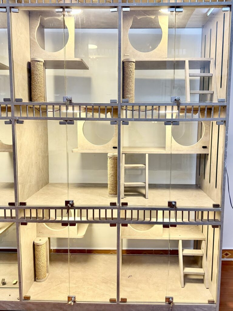 Gửi tại Pet Hotel PETWORLD OASIS